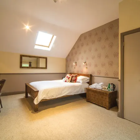 מלון The White Mare 4*