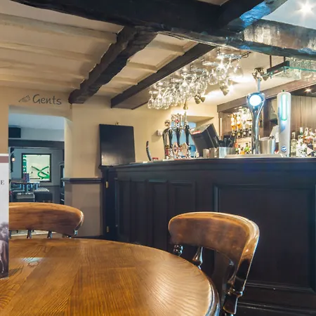 The White Mare מלון 4*