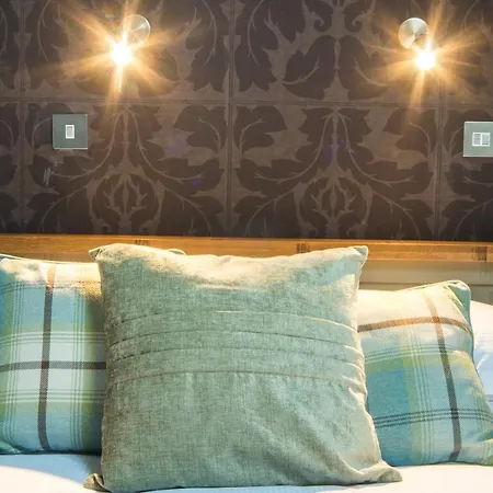 The White Mare מלון Beckermet